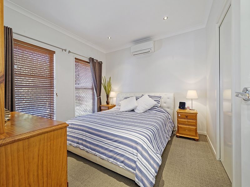 14 Lorikeet Parade, Dakabin QLD 4503