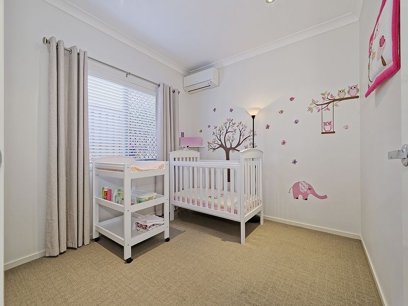 14 Lorikeet Parade, Dakabin QLD 4503