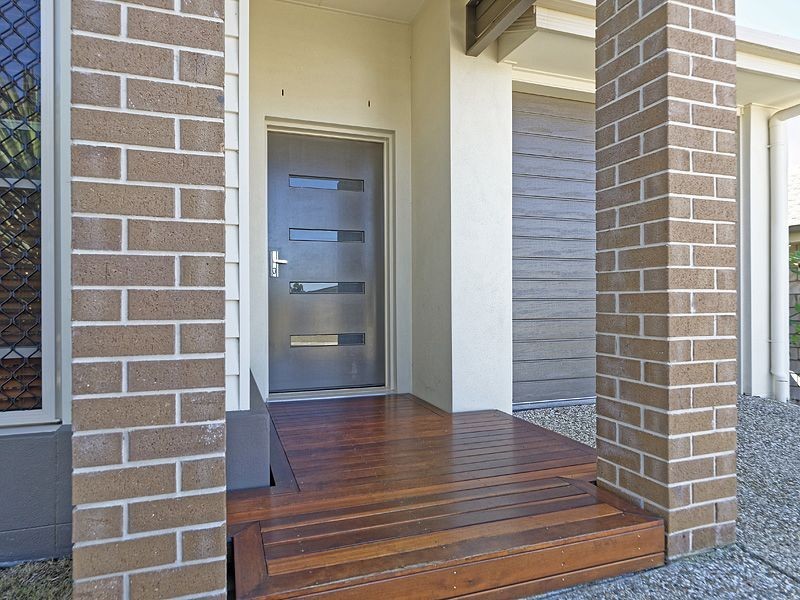 14 Lorikeet Parade, Dakabin QLD 4503