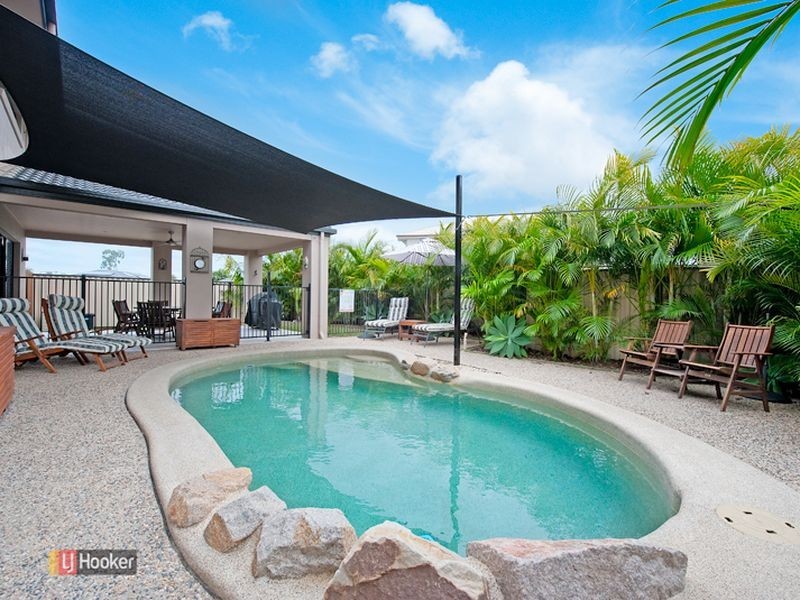 8 Roland Court, Kallangur QLD 4503