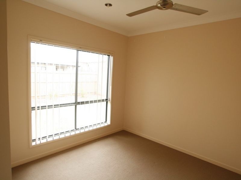 North Lakes QLD 4509