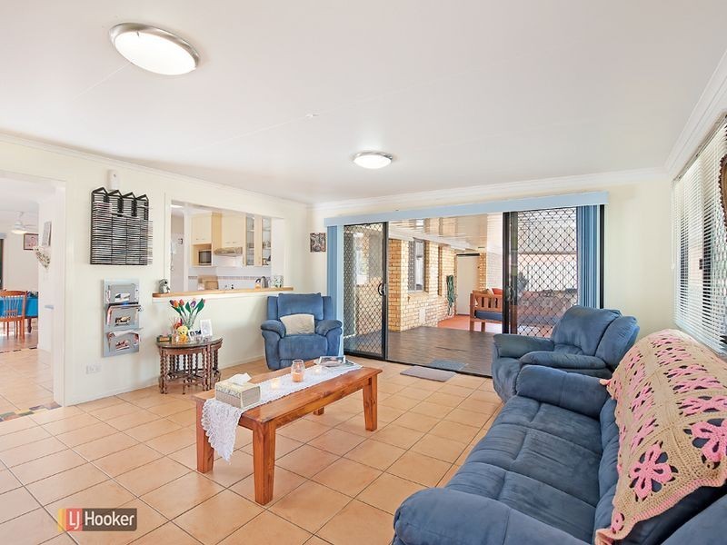 29 Eucumbene Drive, Petrie QLD 4502