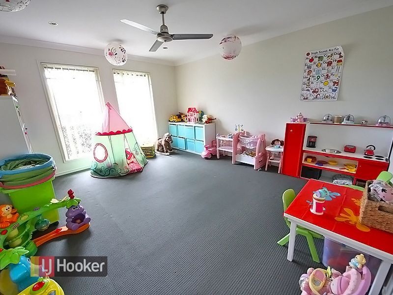 36 Tylah Street, Kallangur QLD 4503