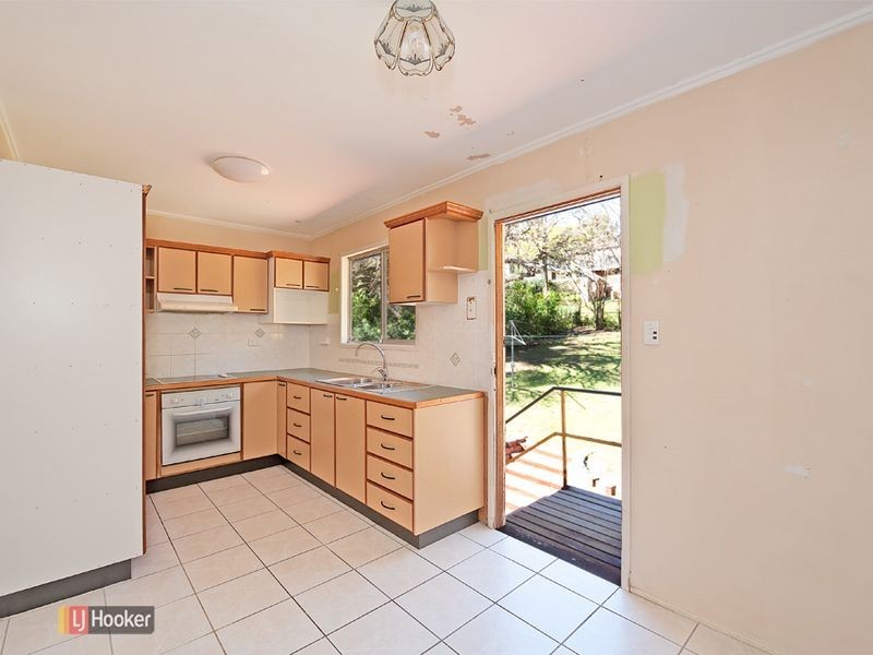 5 Glenmore Street, Kallangur QLD 4503