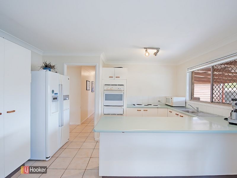 5 Verdon Court, Petrie QLD 4502