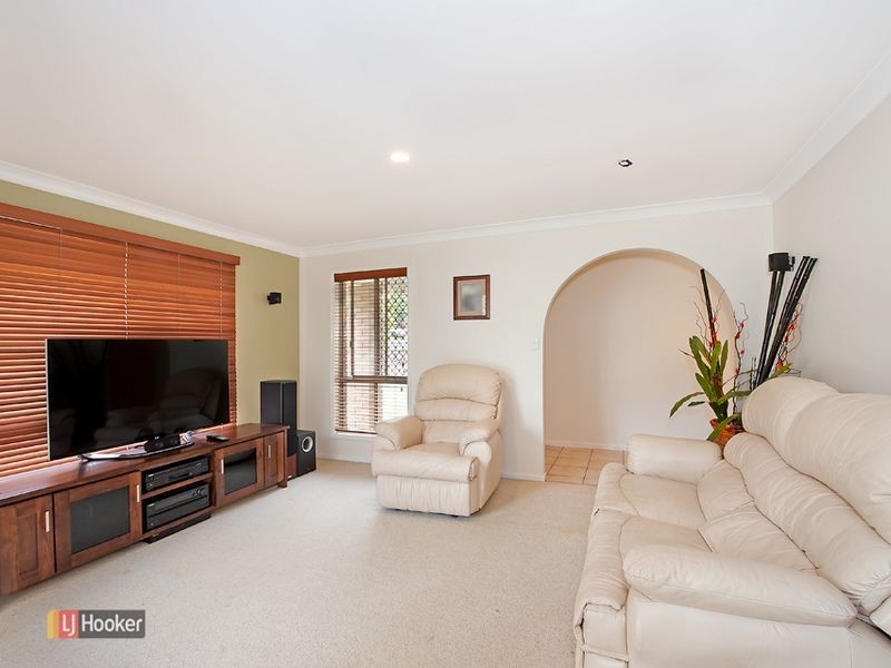 5 Verdon Court, Petrie QLD 4502