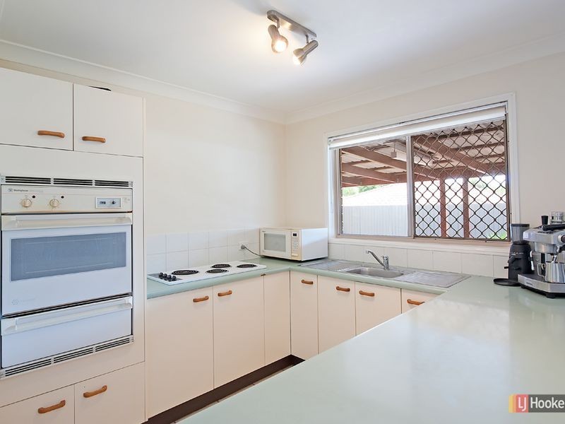 5 Verdon Court, Petrie QLD 4502