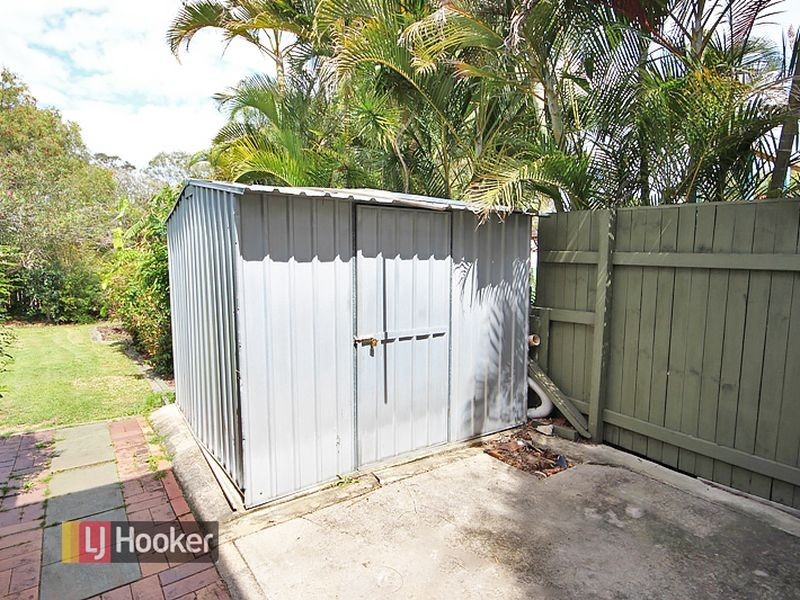 6 Arunga Street, Petrie QLD 4502