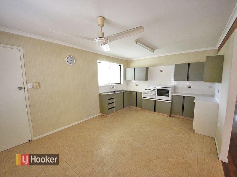 33 Ladybird Street, Kallangur QLD 4503