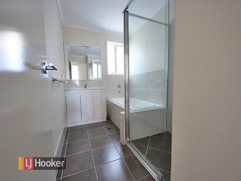 34 Mary Street, Mango Hill QLD 4509