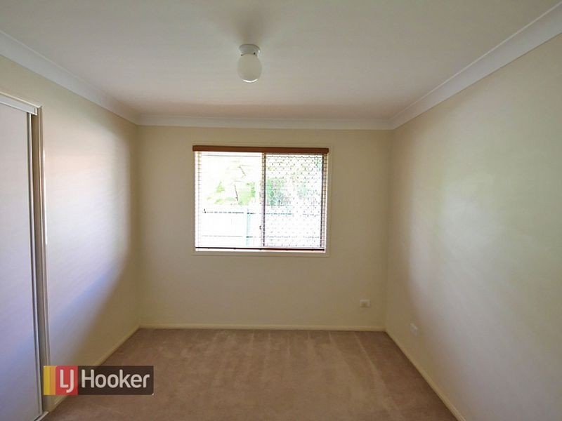 8 Macadam Court, Kallangur QLD 4503