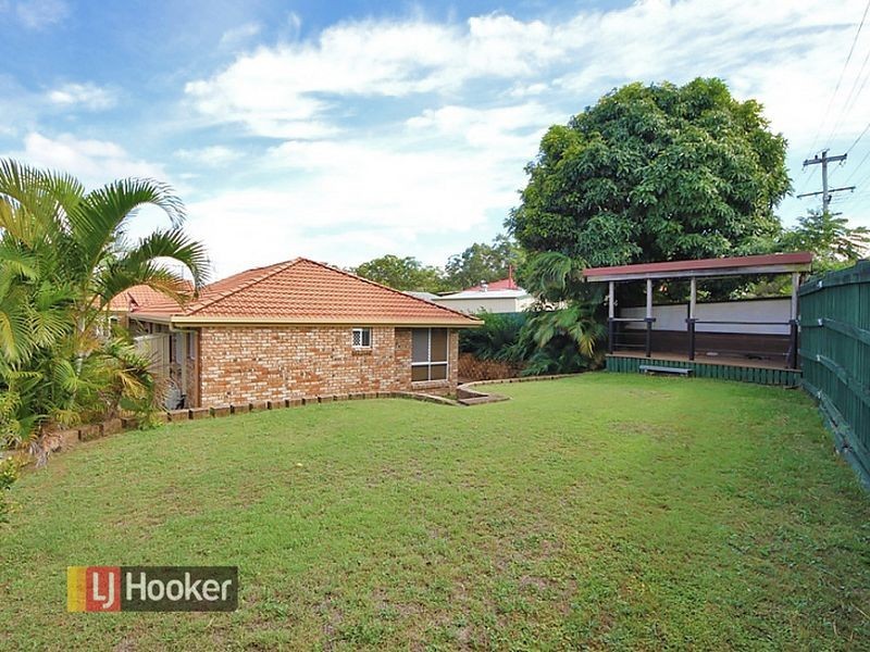 8 Macadam Court, Kallangur QLD 4503