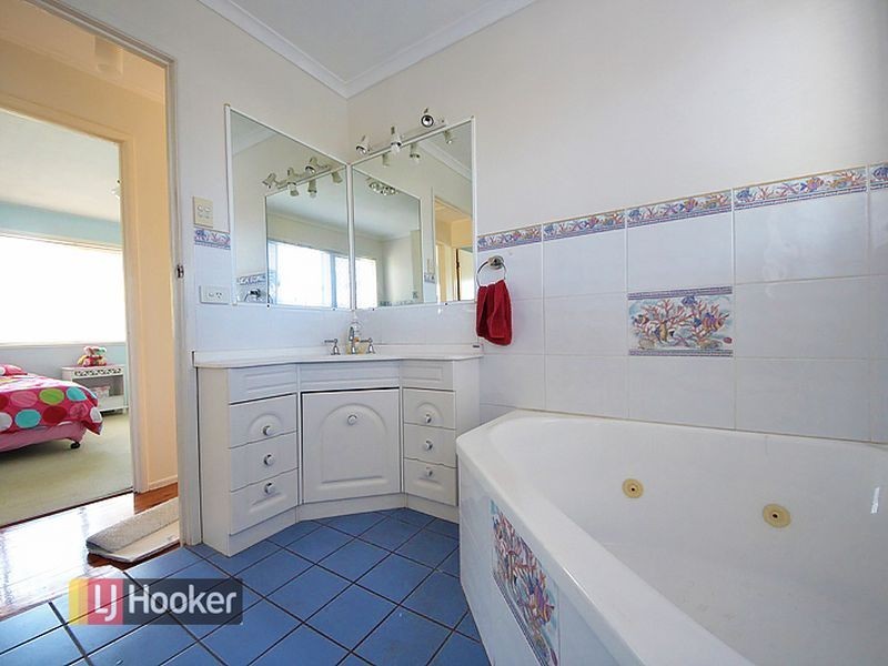 209 Duffield Road, Kallangur QLD 4503