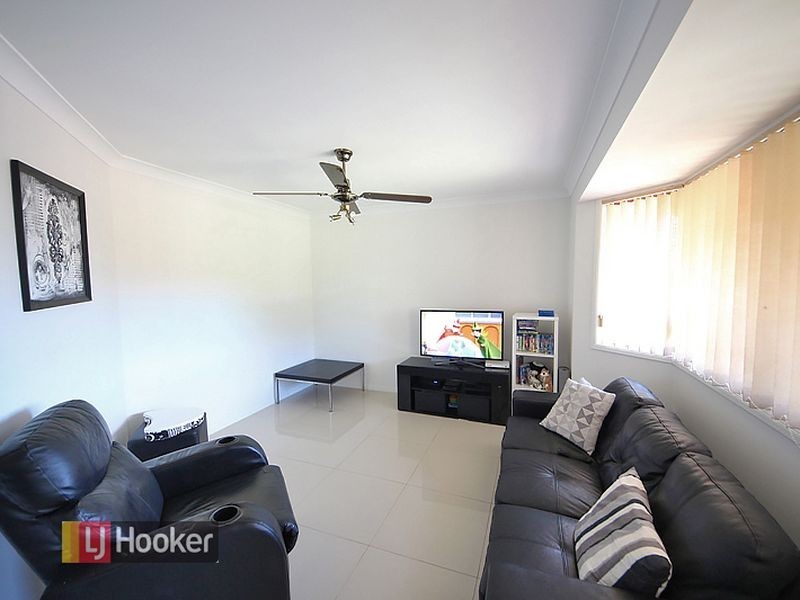 5 Wood Court, Kallangur QLD 4503