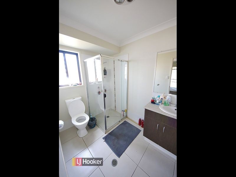 5 Claudia Circuit, Kallangur QLD 4503