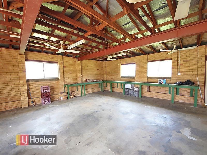 11 Curtis Street, Kallangur QLD 4503