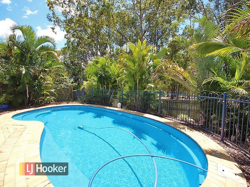 33 Surround Street, Dakabin QLD 4503