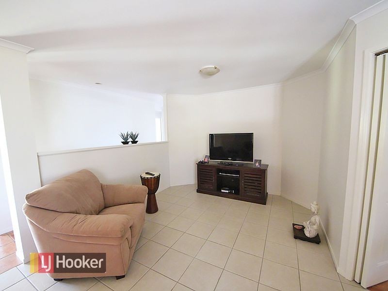 33 Surround Street, Dakabin QLD 4503