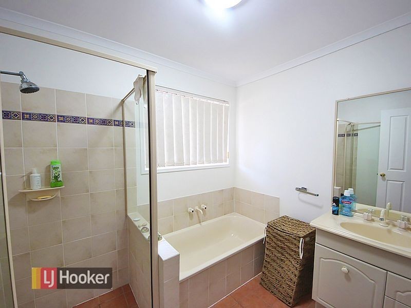 33 Surround Street, Dakabin QLD 4503