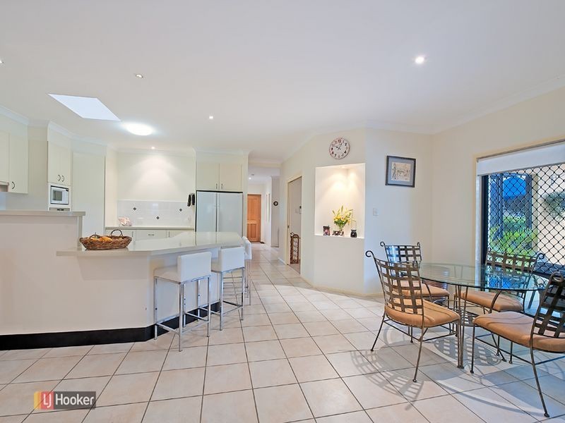 86 Copeland Drive, North Lakes QLD 4509