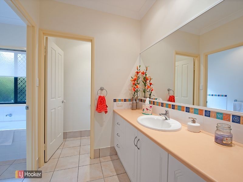 86 Copeland Drive, North Lakes QLD 4509