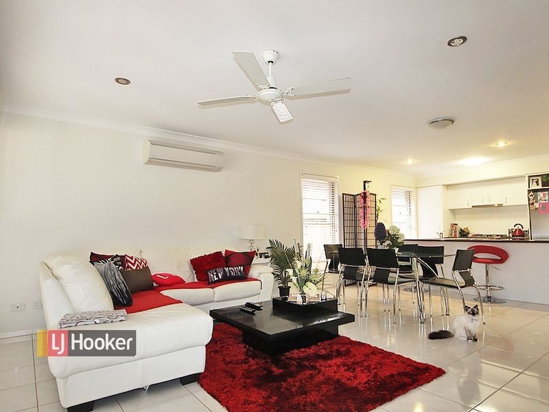 67 Olsen Circuit, Kallangur QLD 4503