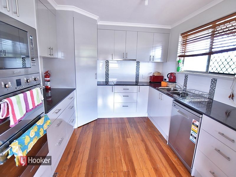 11 Selby Street, Kallangur QLD 4503