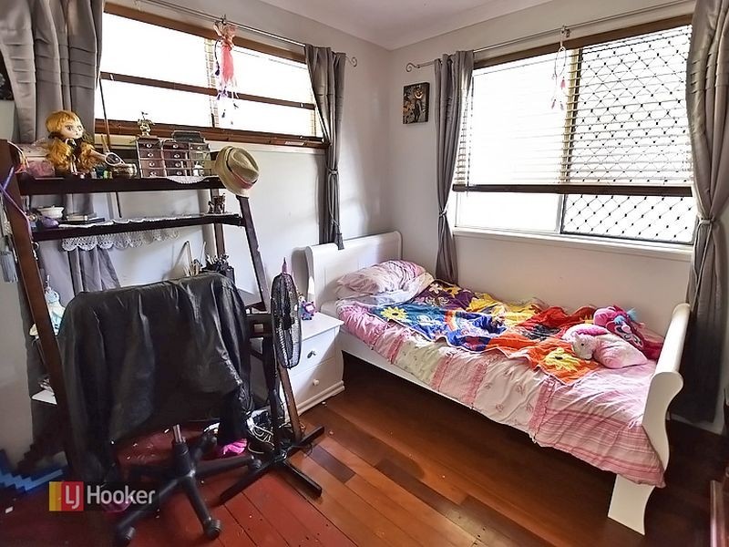 11 Selby Street, Kallangur QLD 4503