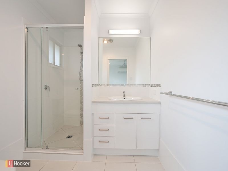 17 Grace Crescent, Narangba QLD 4504