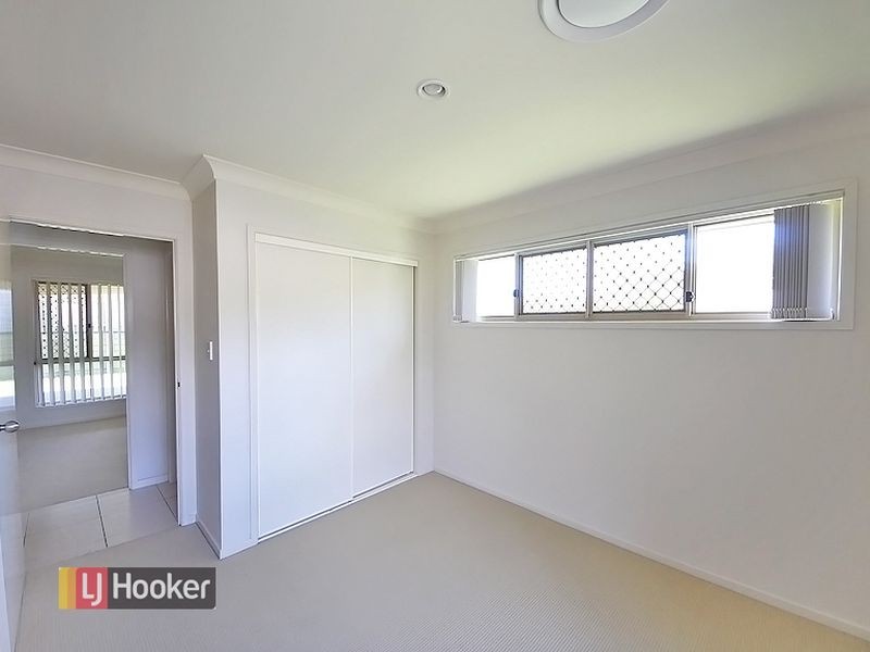 4 Lilly Crescent, Kallangur QLD 4503