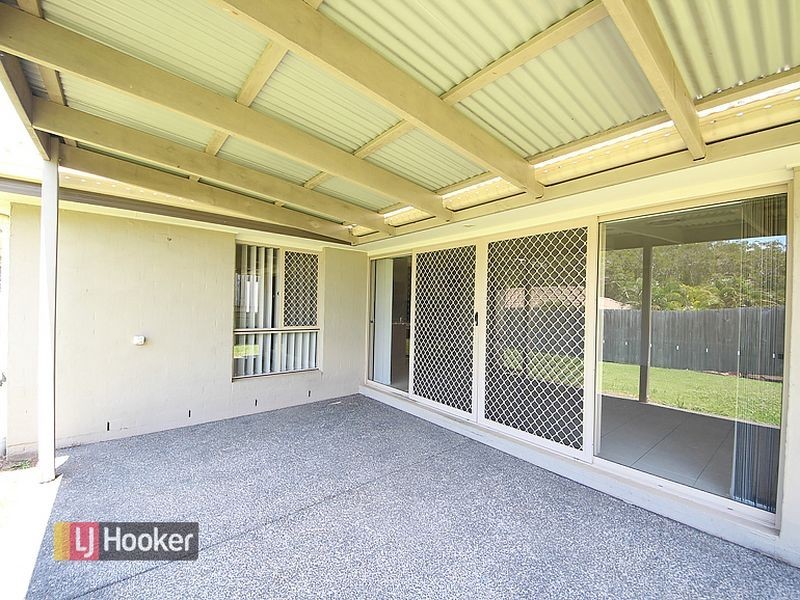 4 Lilly Crescent, Kallangur QLD 4503