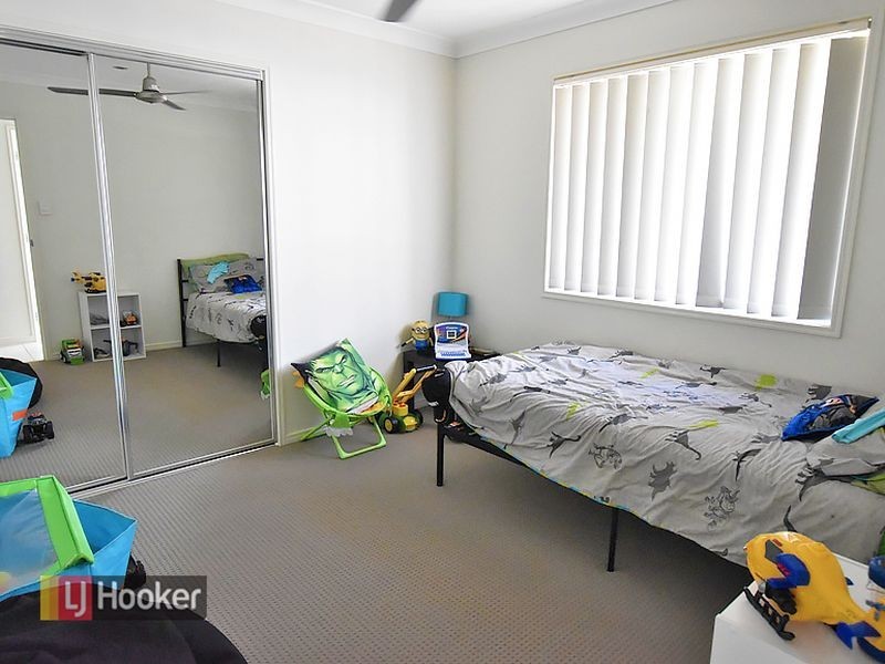 5 Toby Close, Kallangur QLD 4503