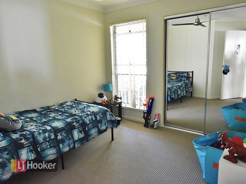 5 Toby Close, Kallangur QLD 4503