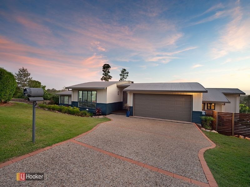 8 Wallers Court, Petrie QLD 4502