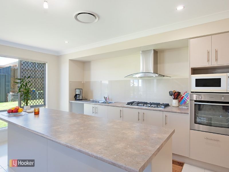 8 Zephyr Street, Griffin QLD 4503