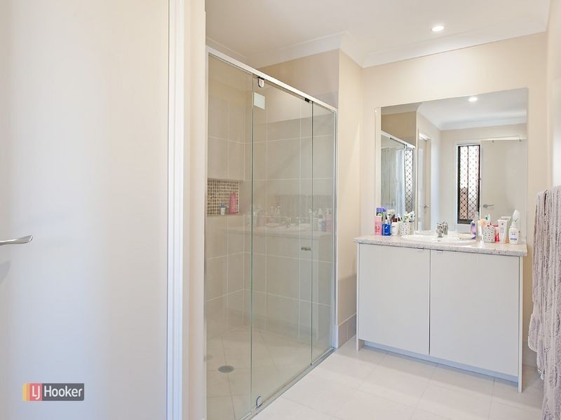 8 Zephyr Street, Griffin QLD 4503