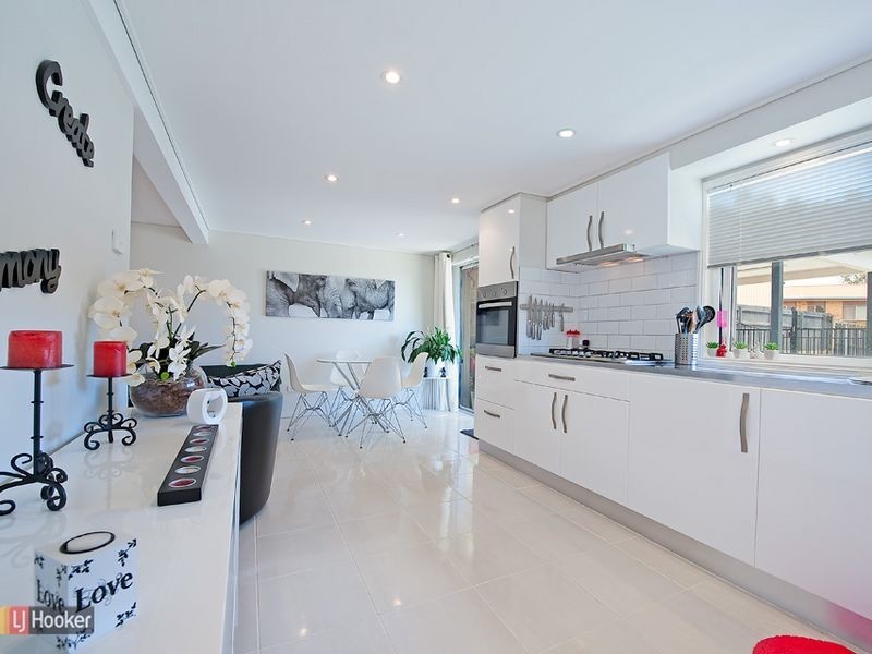 9 Ian Court, Kallangur QLD 4503