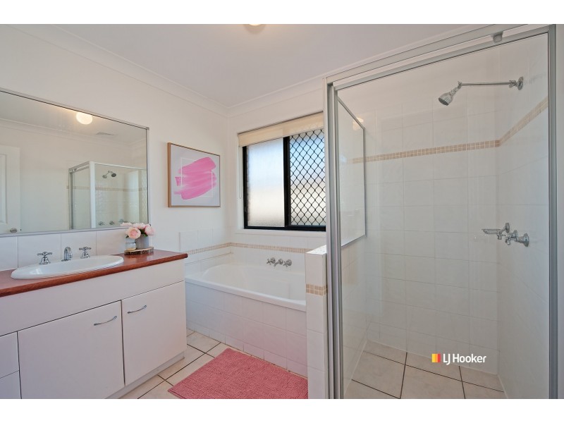 20 Ultramarine Parade, Griffin QLD 4503