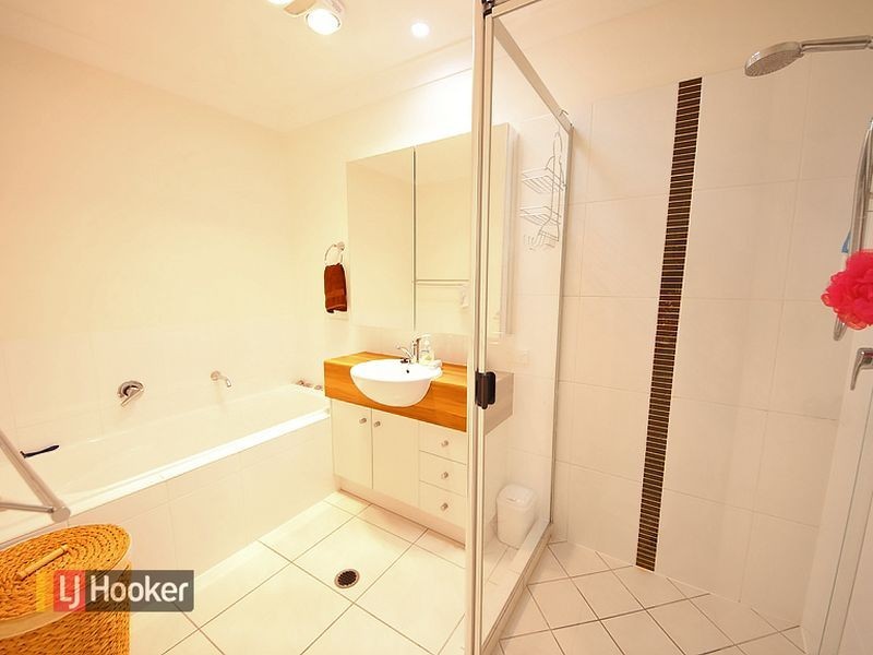 9 Jowarra Street, Kallangur QLD 4503