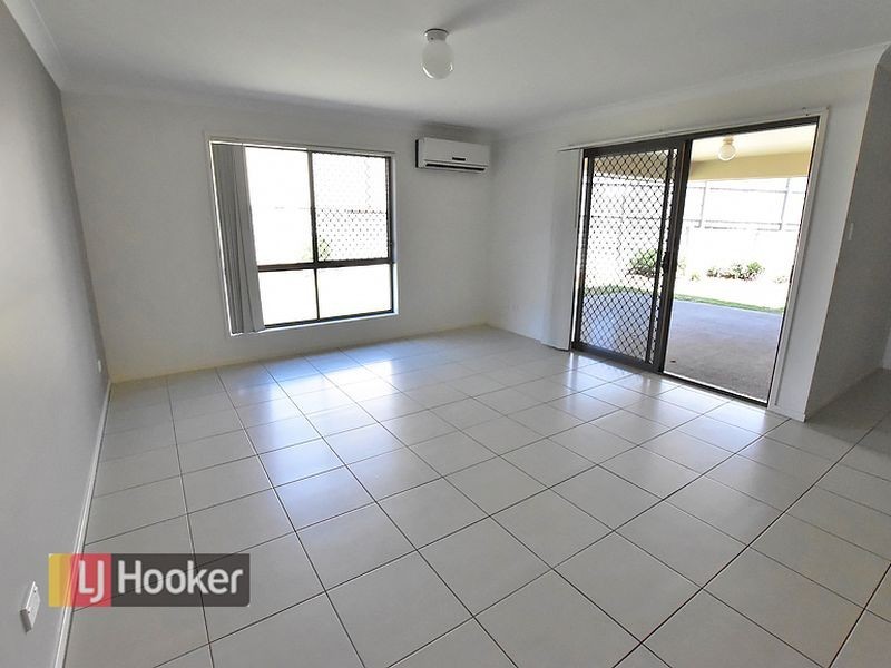 5 Regal Place, Kallangur QLD 4503