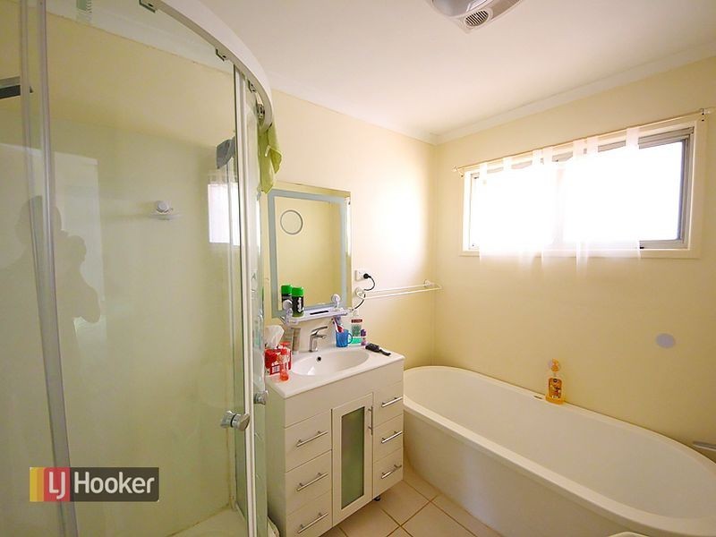 19 Lavercombe Drive, Kallangur QLD 4503