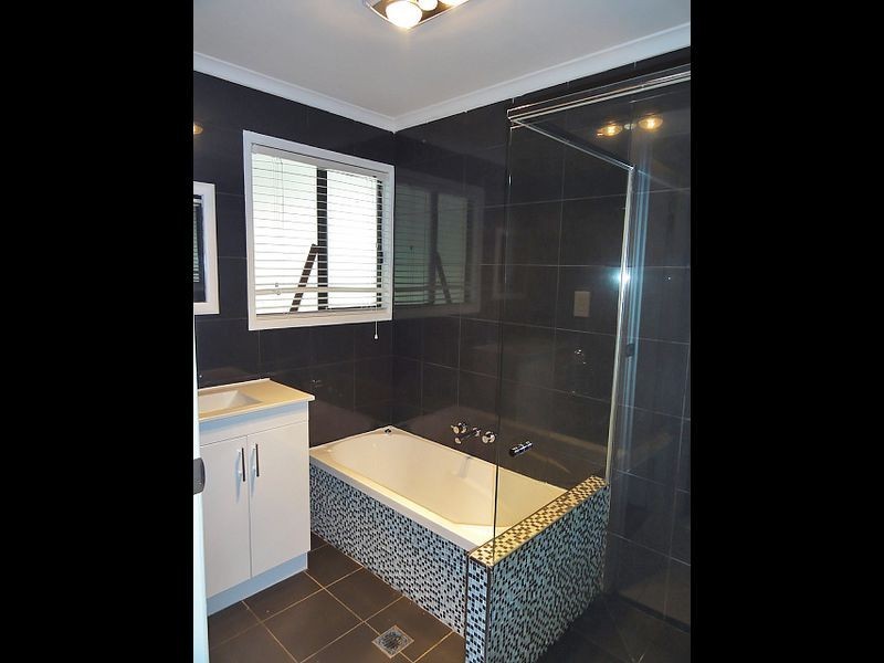 17 Alexander Avenue, Kallangur QLD 4503