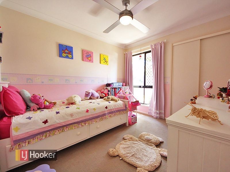 50 Mountain Blue Drive, Kallangur QLD 4503