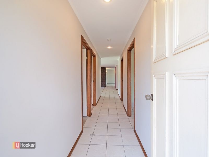 15 Augustins Crescent, Petrie QLD 4502