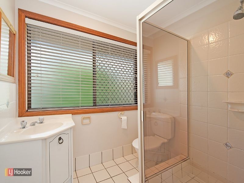 15 Augustins Crescent, Petrie QLD 4502