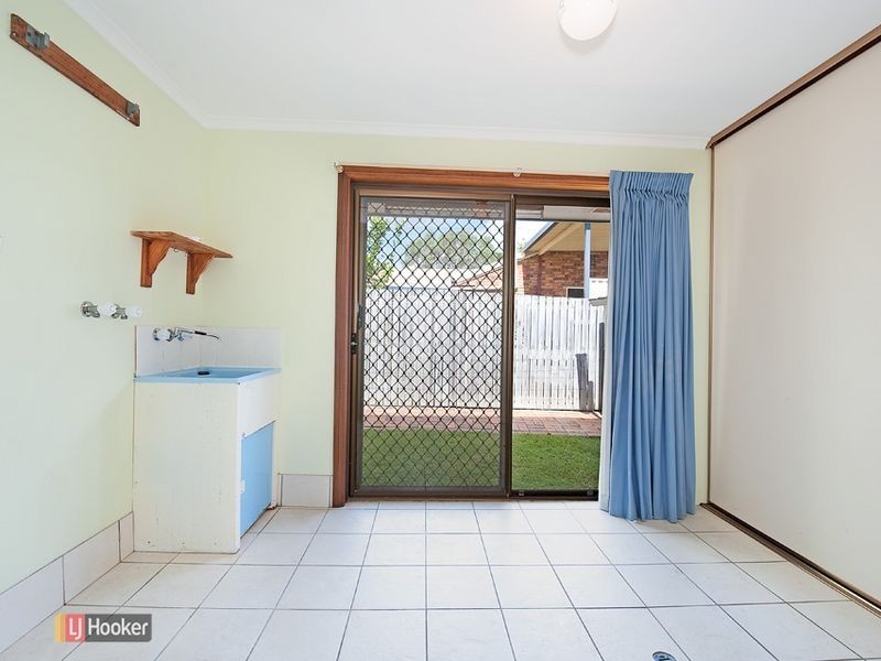 15 Augustins Crescent, Petrie QLD 4502