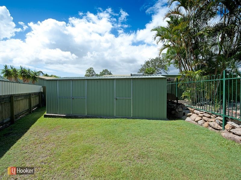 15 Augustins Crescent, Petrie QLD 4502