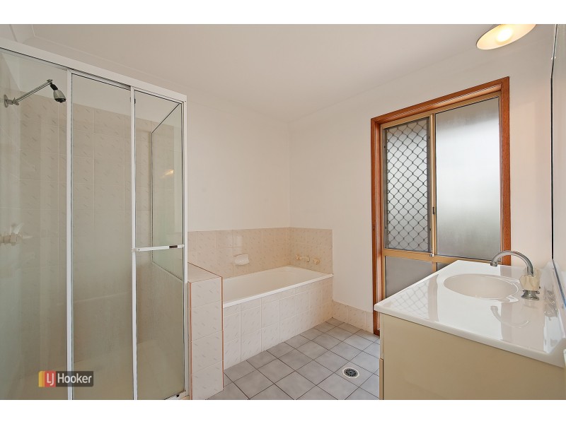 13 Ravenscraig Court, Kallangur QLD 4503
