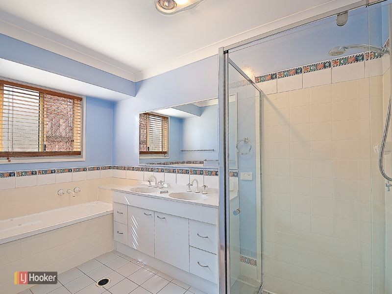 33 Butterfly Drive, Kallangur QLD 4503