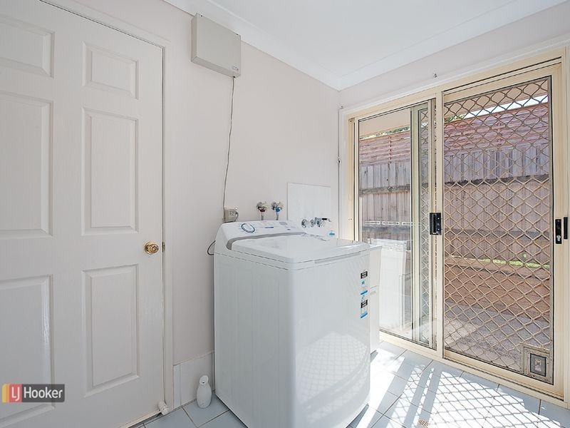 33 Butterfly Drive, Kallangur QLD 4503